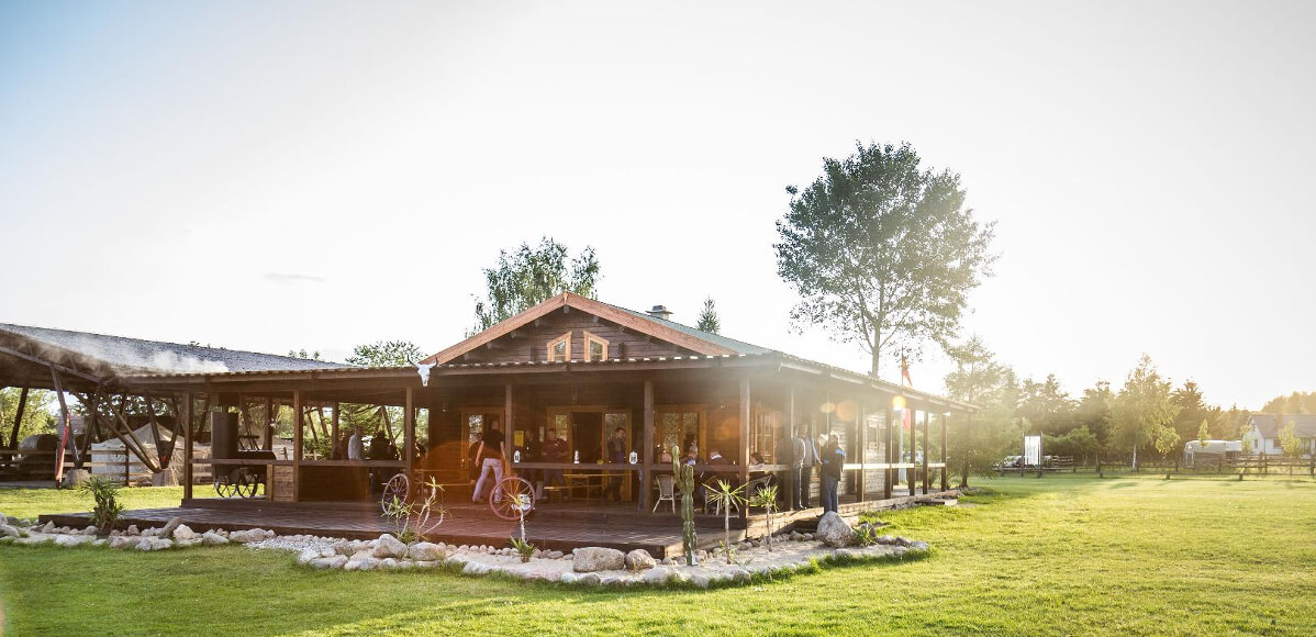 9 einzigartige Outdoor-Locations: MQ Ranch in Brandenburg